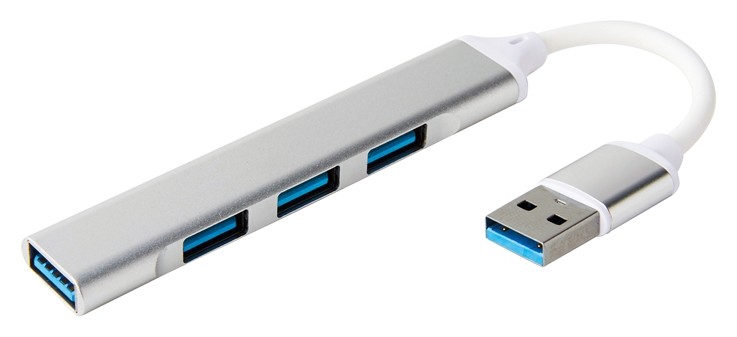 便利な4in1USBハブ
