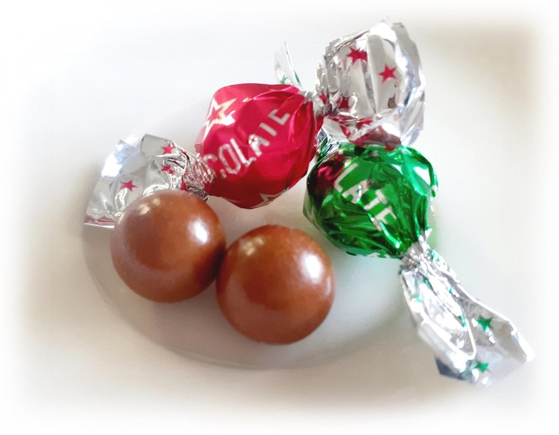 「感謝」チョコレート4個※軽減税率対象商品