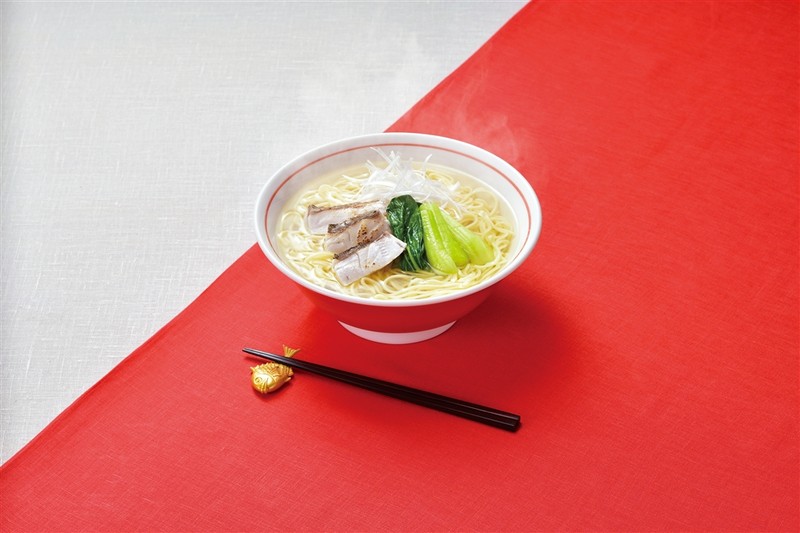 金の献呈 旨み凝縮生ラーメン2食(鯛・ふぐ)※軽減税率対象商品