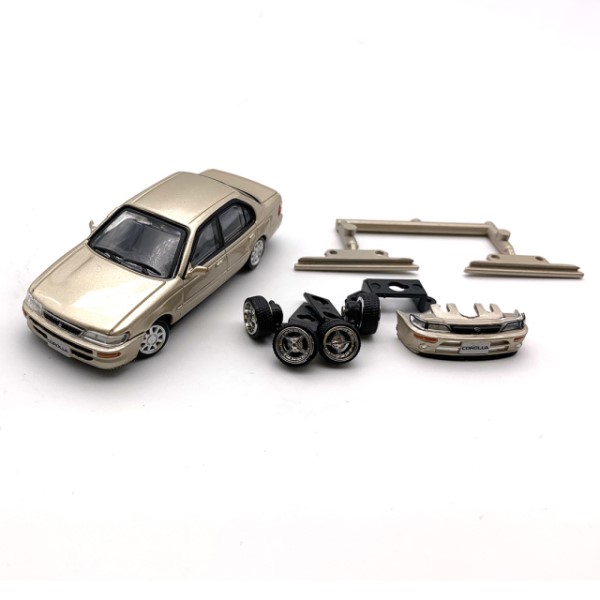 1/64_CLXgJ[ / g^ J[ 1996 AE100 Vp (LHD)