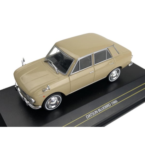1/43ダイキャストカー / ダットサン ブルーバード 1966 ベージュ