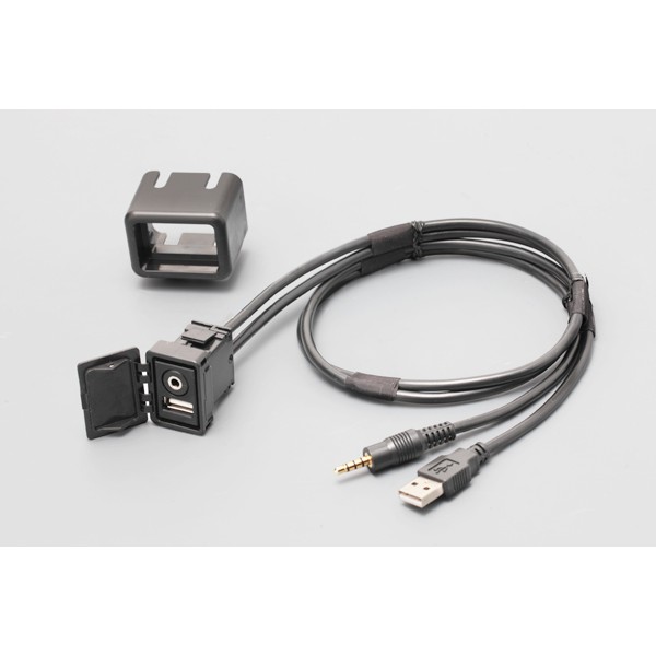 STREET USB/AUXP[utXyAz[jbg